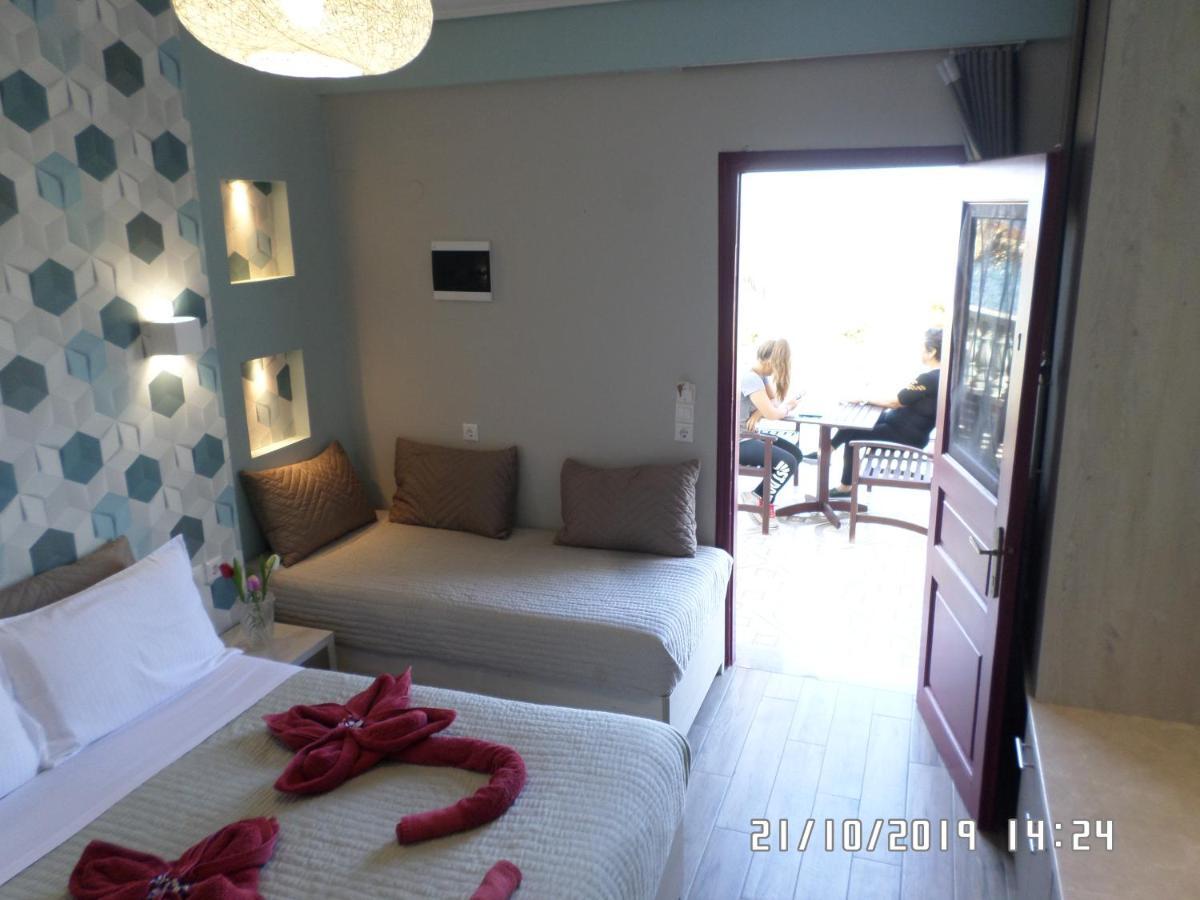 Apartment Toula Pétra Eksteriør bilde